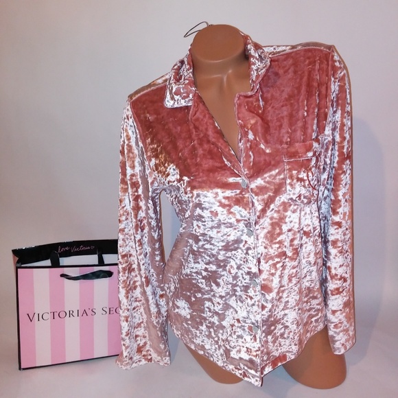 Victoria Secret Sleepwear Velvet Pajama Top - Picture 2 of 6